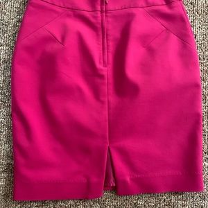 H&M Skirts - H&M work skirt, size 6. Pink H&M Skirts - H&M work skirt, size 6. Pink